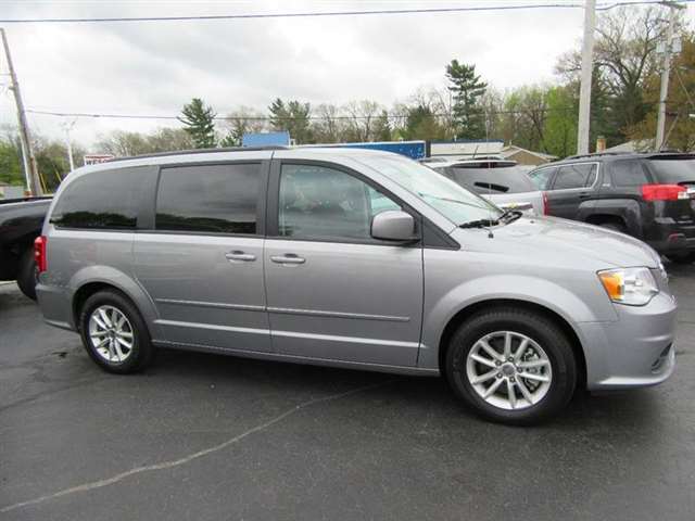 2016 Dodge Grand Caravan SXT Plus 4dr Mini-Van